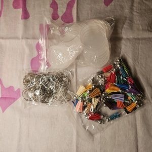 Keychain maker kit